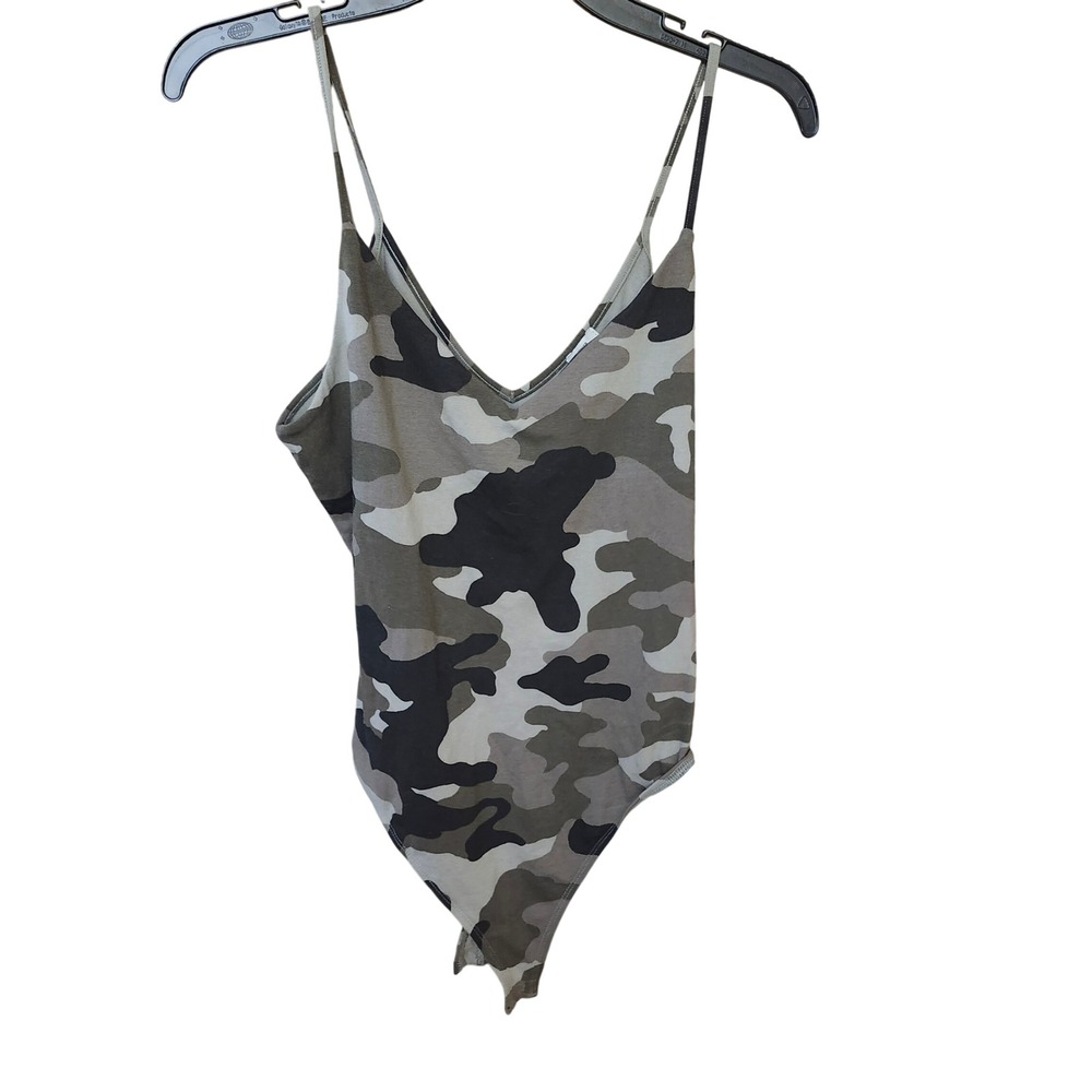 River Islandโ Camo Bodysuit V-Neck Sleeveless Casual Top Size US 10